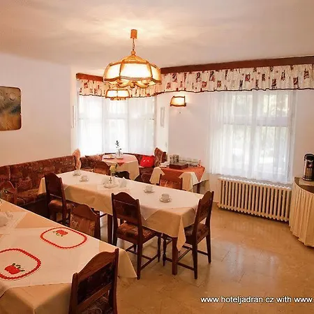 Jadran Otel 3*